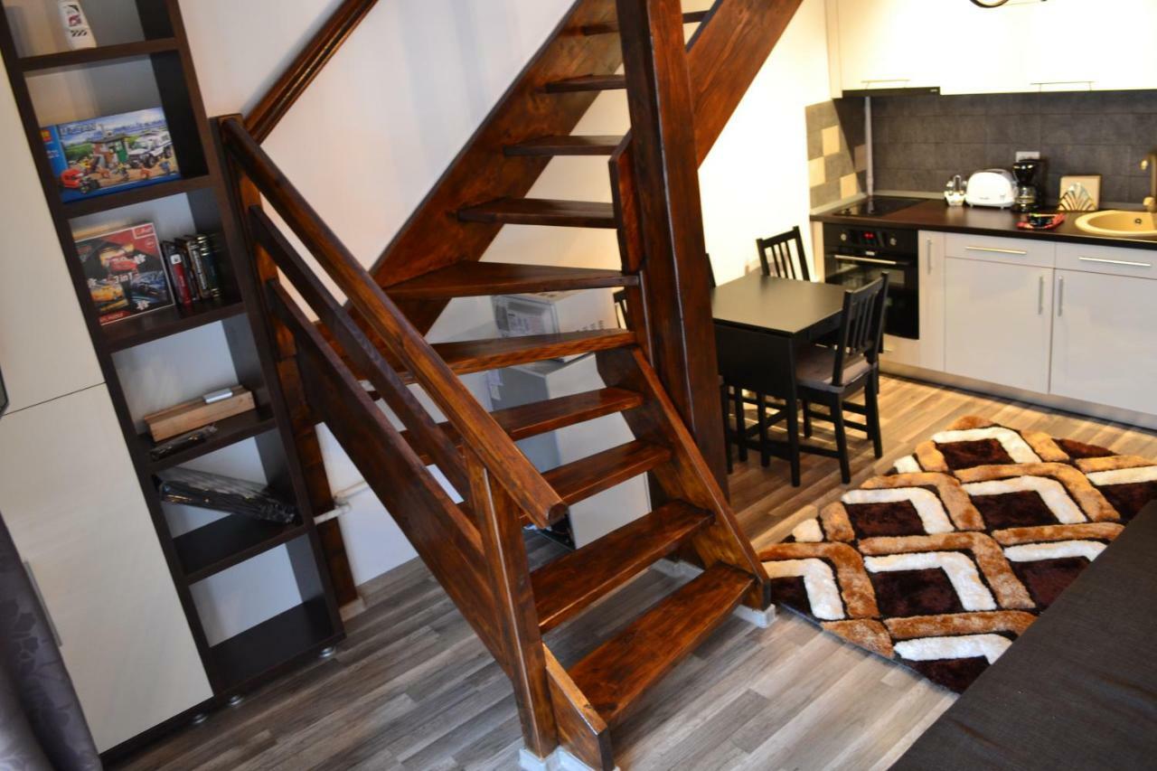 Apartament Golden Rose 1 Busteni Ngoại thất bức ảnh